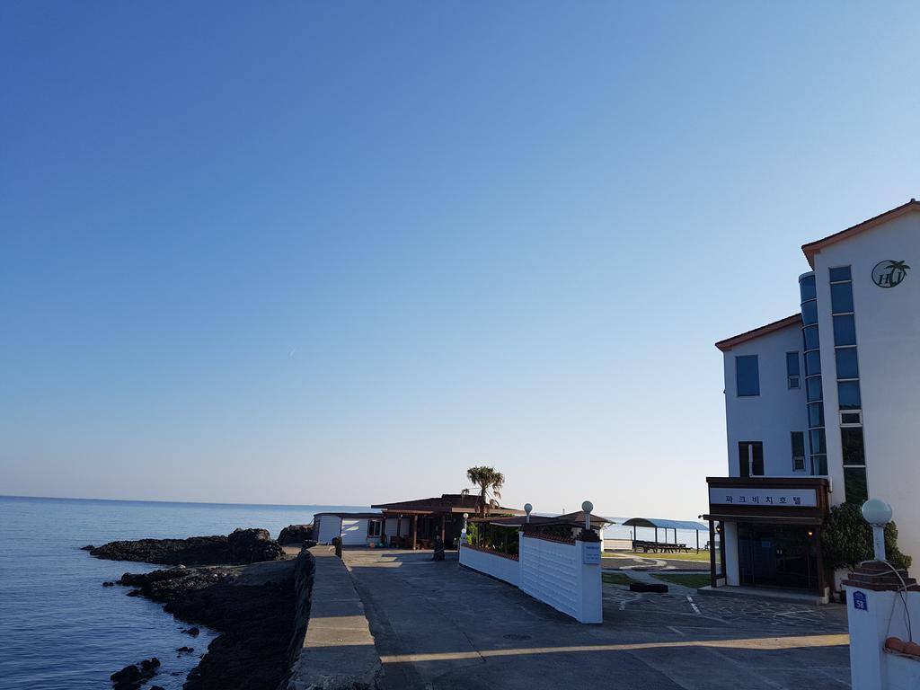 Park Beach Hotel Чеджудо Экстерьер фото