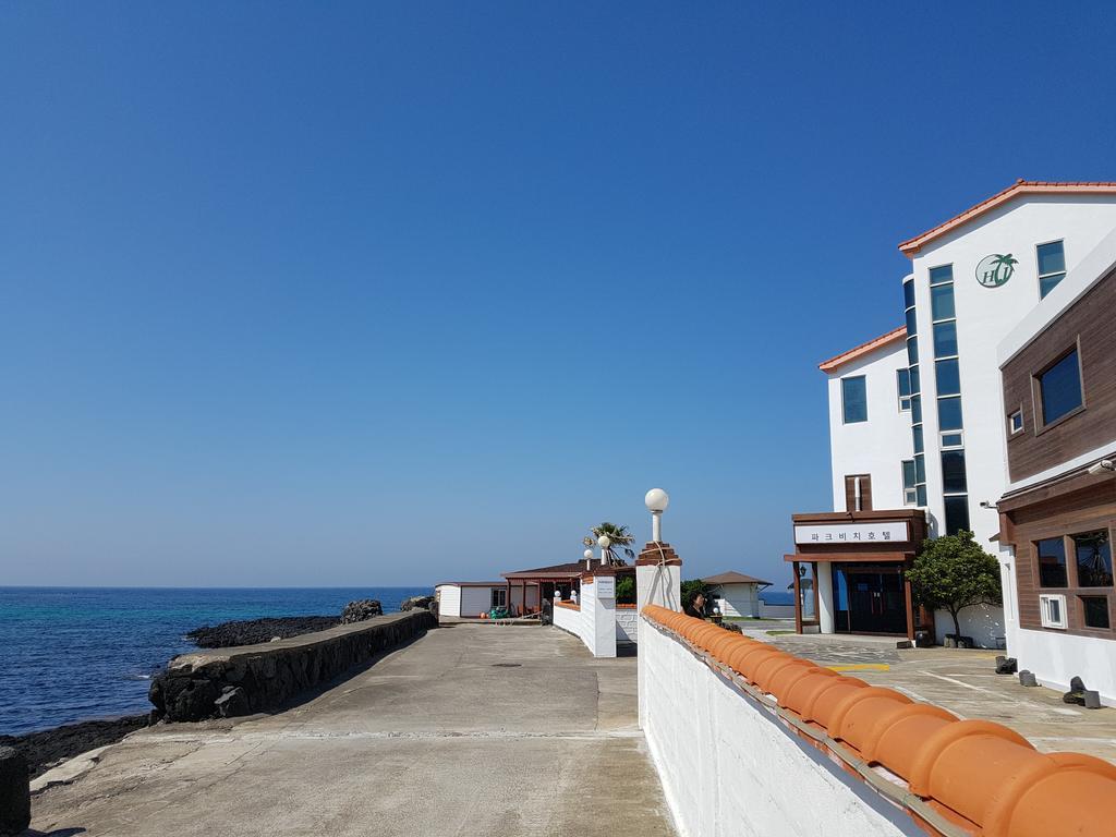 Park Beach Hotel Чеджудо Экстерьер фото